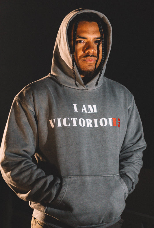 "I AM VICTORIOUS" Hoodie - Gray